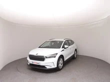 Škoda Enyaq 60 in Moon-Weiß Metallic