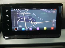 SEAT Arona Xperience 1.0 TSI in Asphalt-Blau Metall.