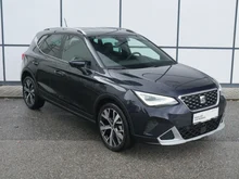 SEAT Arona Xperience 1.0 TSI in Asphalt-Blau Metall.