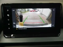SEAT Arona Xperience 1.0 TSI in Asphalt-Blau Metall.