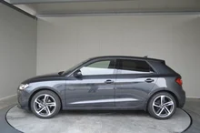 Thumbnail-Foto von Fahrzeug