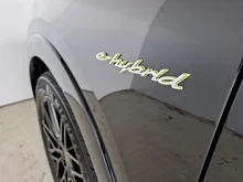 Porsche Cayenne E-Hybrid in chromitschwarzmetallic