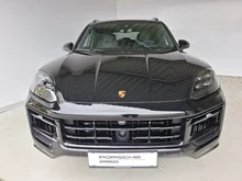 Porsche Cayenne E-Hybrid in chromitschwarzmetallic