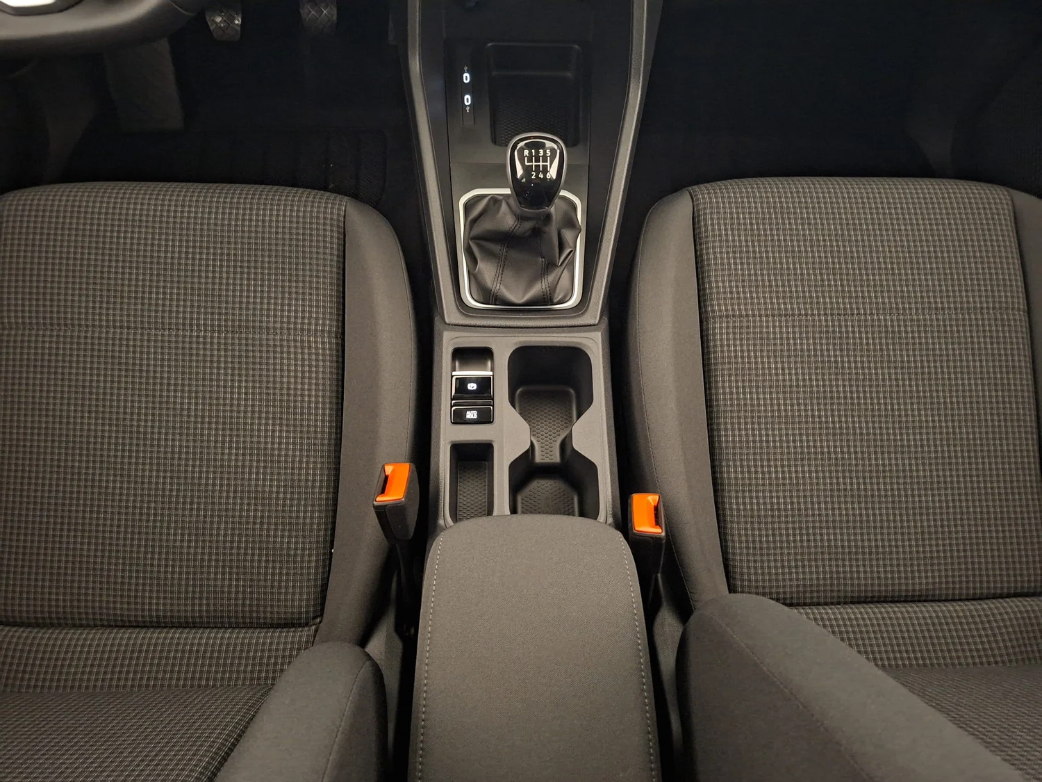 Bild eines Caddy Family TDI