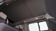 VW California Beach Camper eHyb. 180 kW 4M in Puregrey / Dach Deepblack Perleffekt