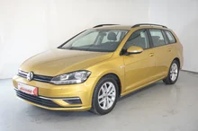 VW Golf Variant Rabbit 1,5 TSI ACT BM in dunkelgelb - metallic-perleffekt