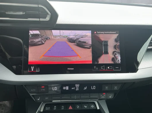 Bild eines Audi A3 Limousine 30 TFSI S line