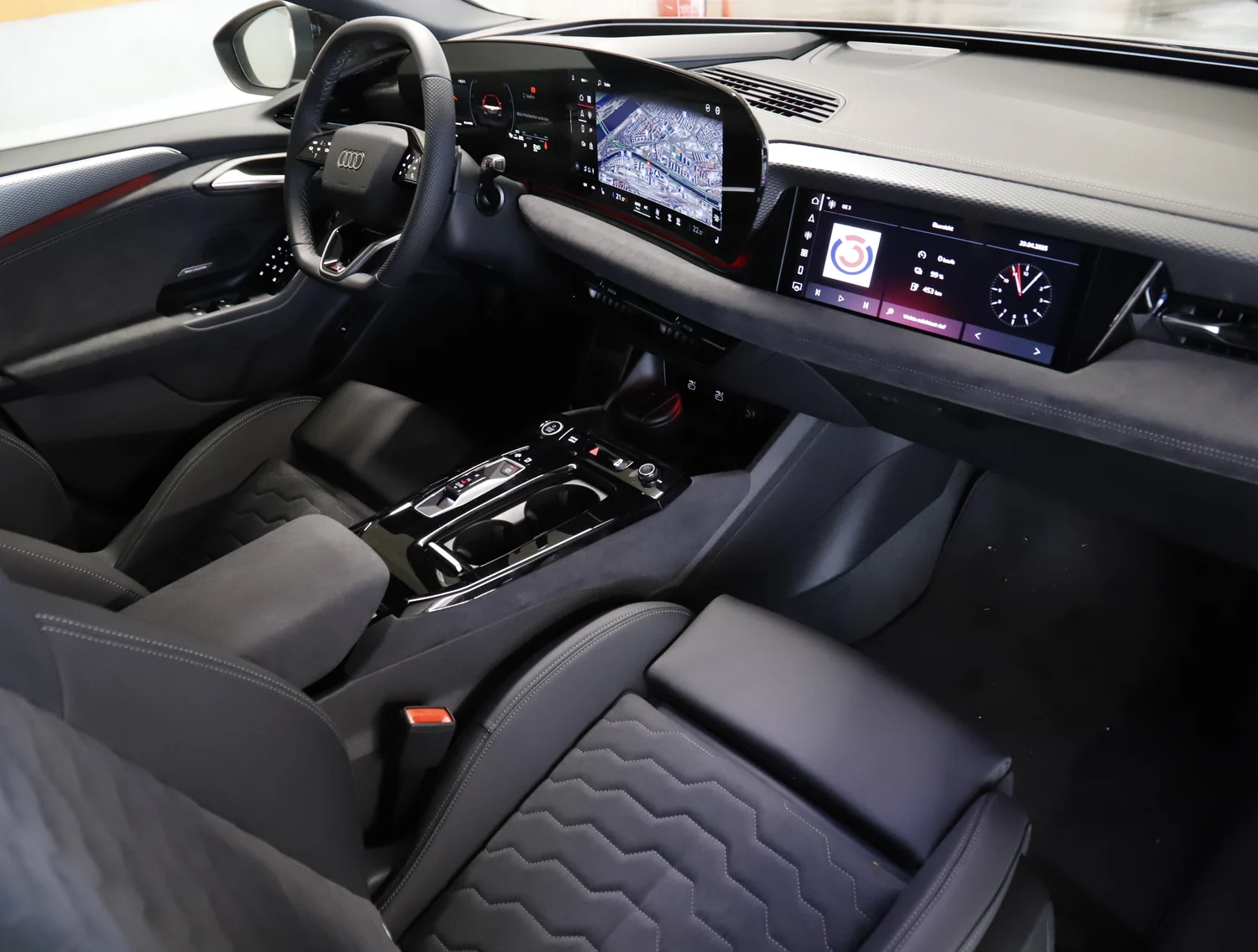 Bild eines Audi A6 Avant e-tron quattro