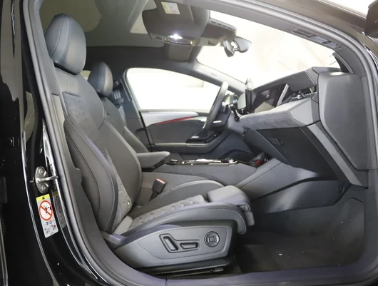 Bild eines Audi A6 Avant e-tron quattro