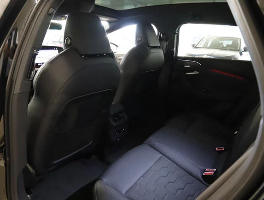 Bild eines Audi A6 Avant e-tron quattro