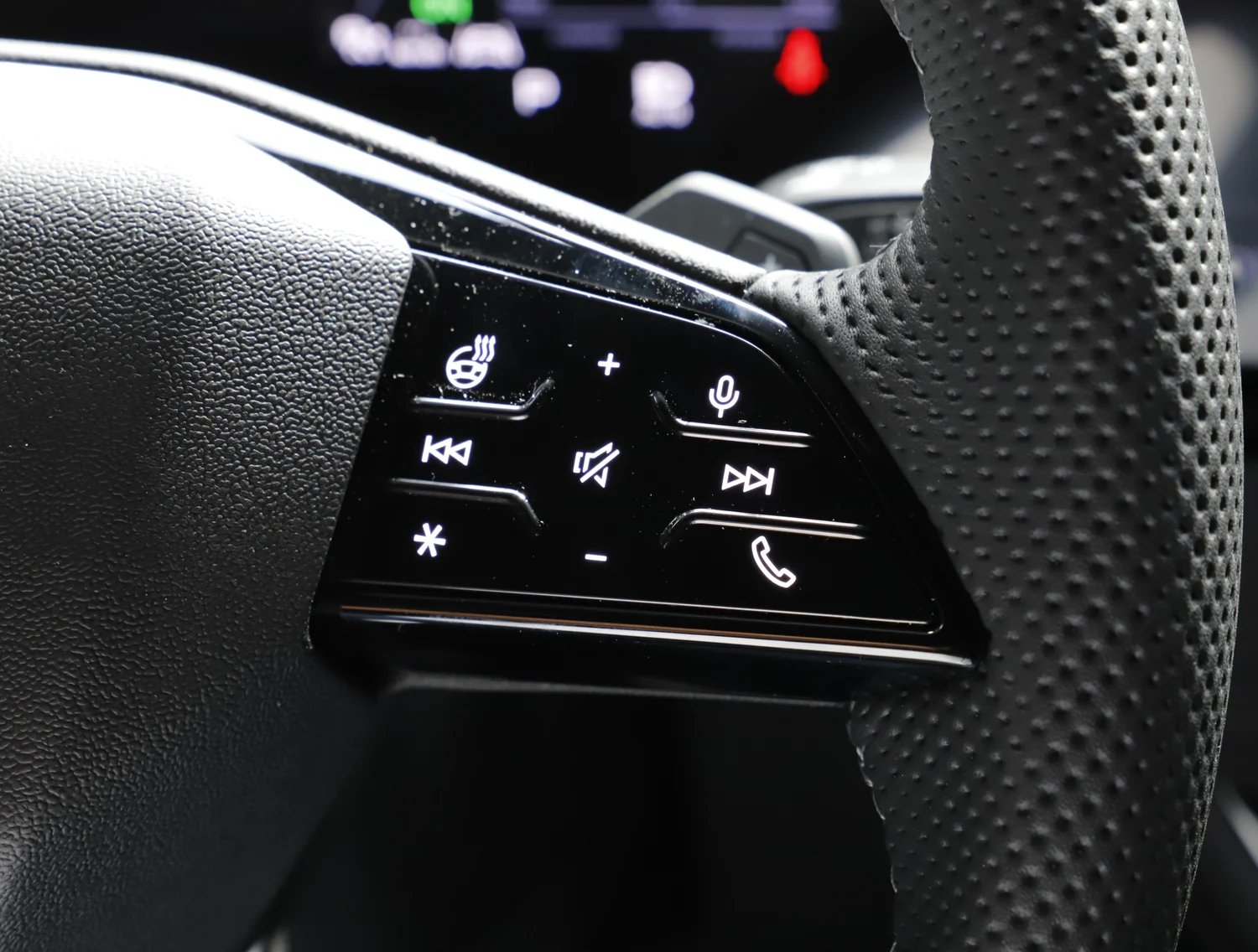 Bild eines Audi A6 Avant e-tron quattro