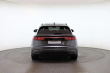Audi Q8 e-hybrid quattro 360 kW in Daytonagrau Perleffekt