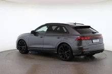 Audi Q8 e-hybrid quattro 360 kW in Daytonagrau Perleffekt