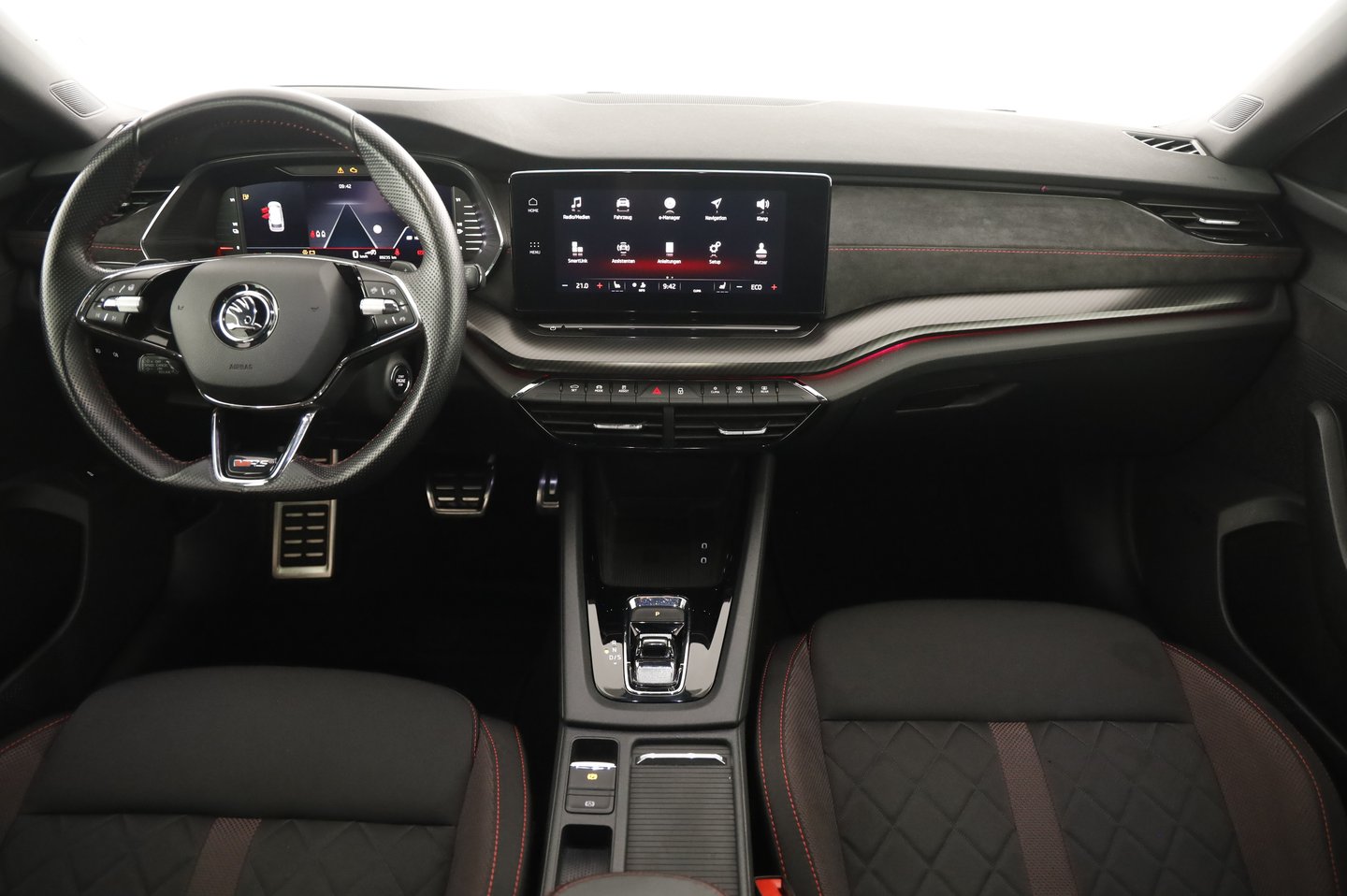 Škoda OCTAVIA Combi RS iV 245 DSG | Bild 6 von 16