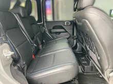 Jeep Wrangler / Wrangler Unlimited Plug-In Hybrid Rubicon 4xe in grau