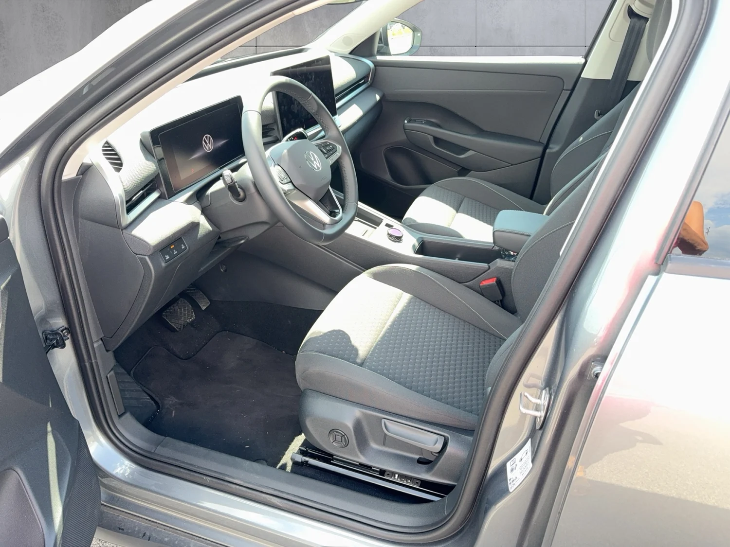 Bild eines VW T-Roc Life eTSI DSG