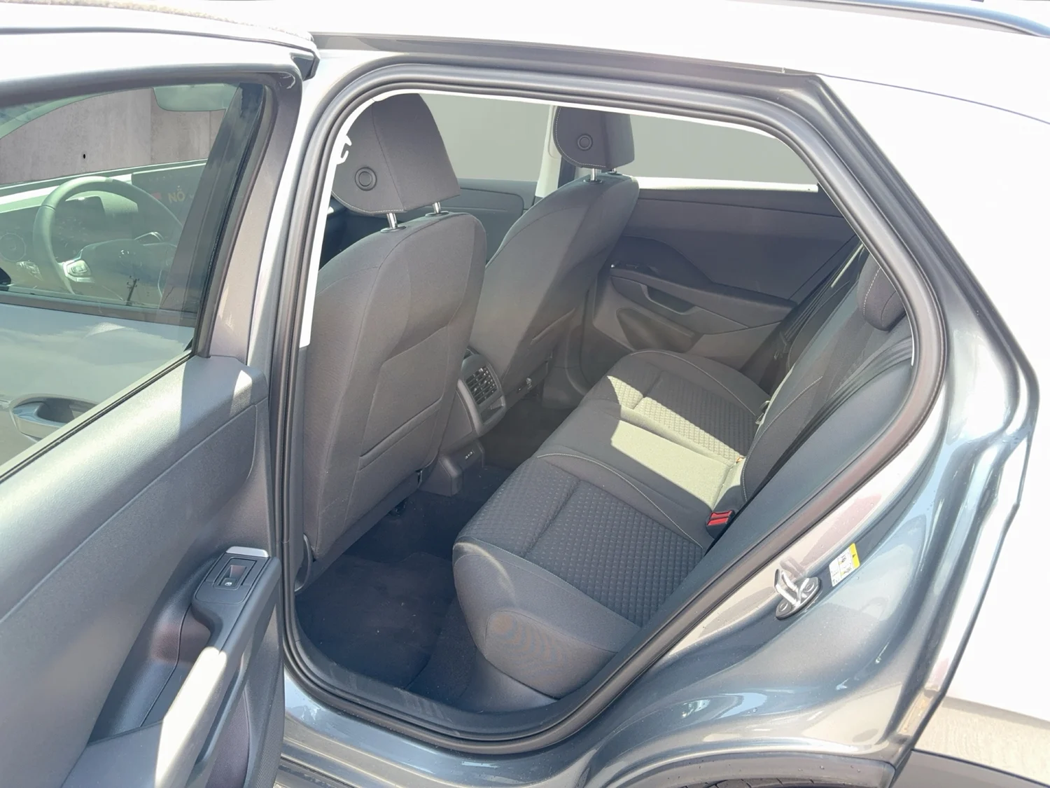 Bild eines VW T-Roc Life eTSI DSG