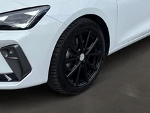 CUPRA Leon 1.5 TSI 150 PS ACT in Nevada-Weiß Metallic