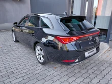 SEAT Leon SP Kombi FR 2.0 TDI in Nacht-Schwarz Metallic