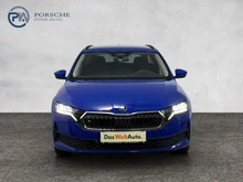 Škoda Octavia Combi Essence TSI mHEV DSG in Energy-Blau