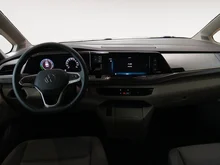 VW California Beach eHybrid 180 kW 4M in Candyweiß / Dach Deepblack Perleffekt