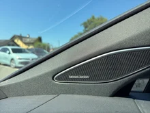 VW ID.7 Tourer GTX 4MOTION 250kW Business in Gletscherweiß Metallic Dach Schwarz