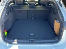 VW ID.7 Tourer GTX 4MOTION 250kW Business in Gletscherweiß Metallic Dach Schwarz