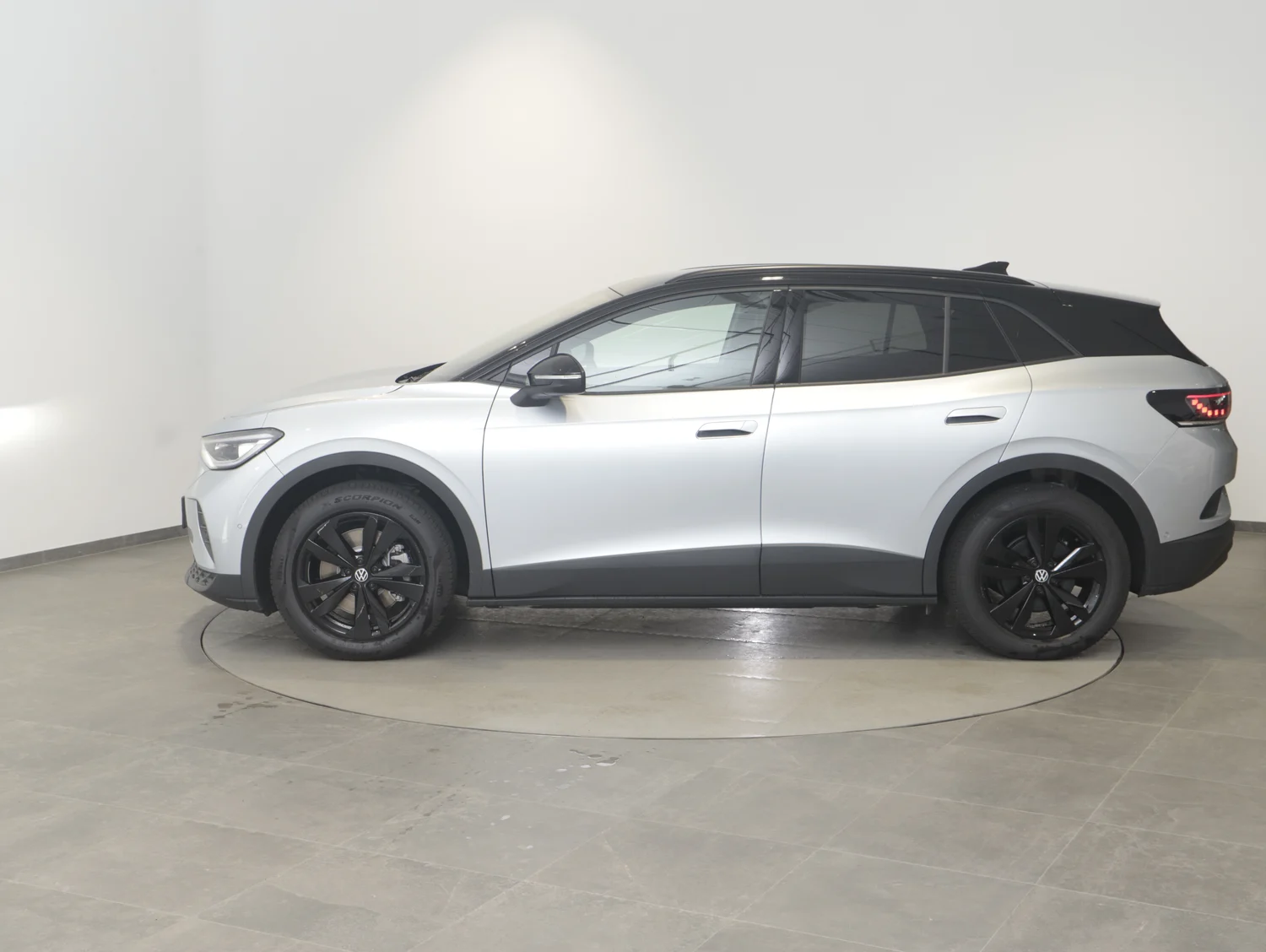 Bild eines ID.4 Pro 4MOTION 220 kW Business -77 kWh
