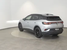 VW ID.4 Pro 4MOTION 220 kW Business -77 kWh in Scale Silver Metallic Dach schwarz
