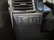VW Amarok TDI 4MOTION in Clear White