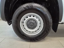 VW Amarok TDI 4MOTION in Clear White