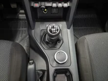 VW Amarok TDI 4MOTION in Clear White