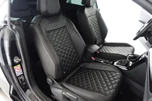 VW T-Roc Cabriolet R-Line TSI DSG in Deep Black Perleffekt