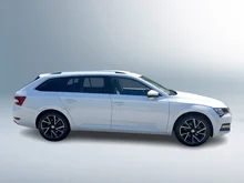 Škoda Superb Combi Style TDI DSG in Moon-Weiß Metallic