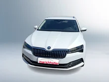 Škoda Superb Combi Style TDI DSG in Moon-Weiß Metallic