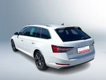 Škoda Superb Combi Style TDI DSG in Moon-Weiß Metallic