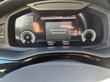 Audi Q8 55 TFSI e quattro in daytonagrau perleffekt