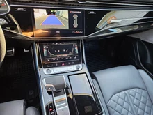 Audi Q8 55 TFSI e quattro in daytonagrau perleffekt