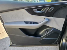 Audi Q8 55 TFSI e quattro in daytonagrau perleffekt