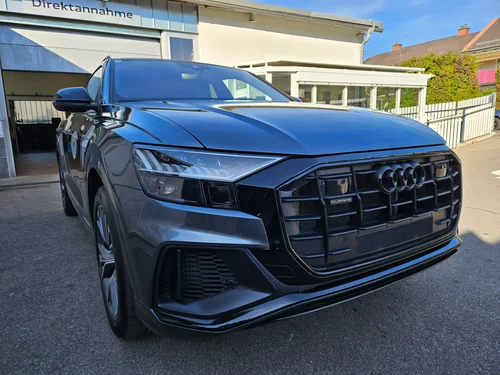 Audi Q8 55 TFSI e quattro