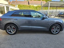 Audi Q8 55 TFSI e quattro in daytonagrau perleffekt