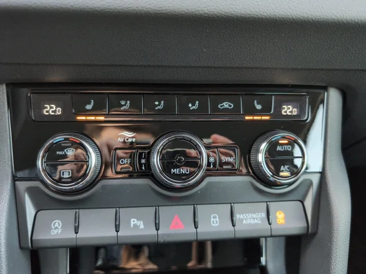 Bild eines Karoq Selection TDI DSG