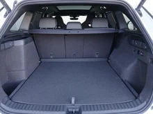 Škoda Kodiaq Sportline iV TSI DSG in Moon-Weiß Metallic