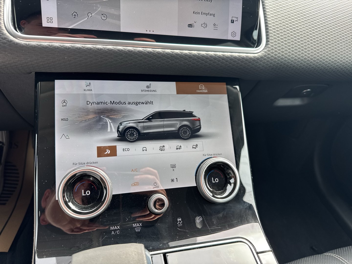 Land Rover Range Rover Velar D240 Allrad S Aut. | Bild 13 von 24
