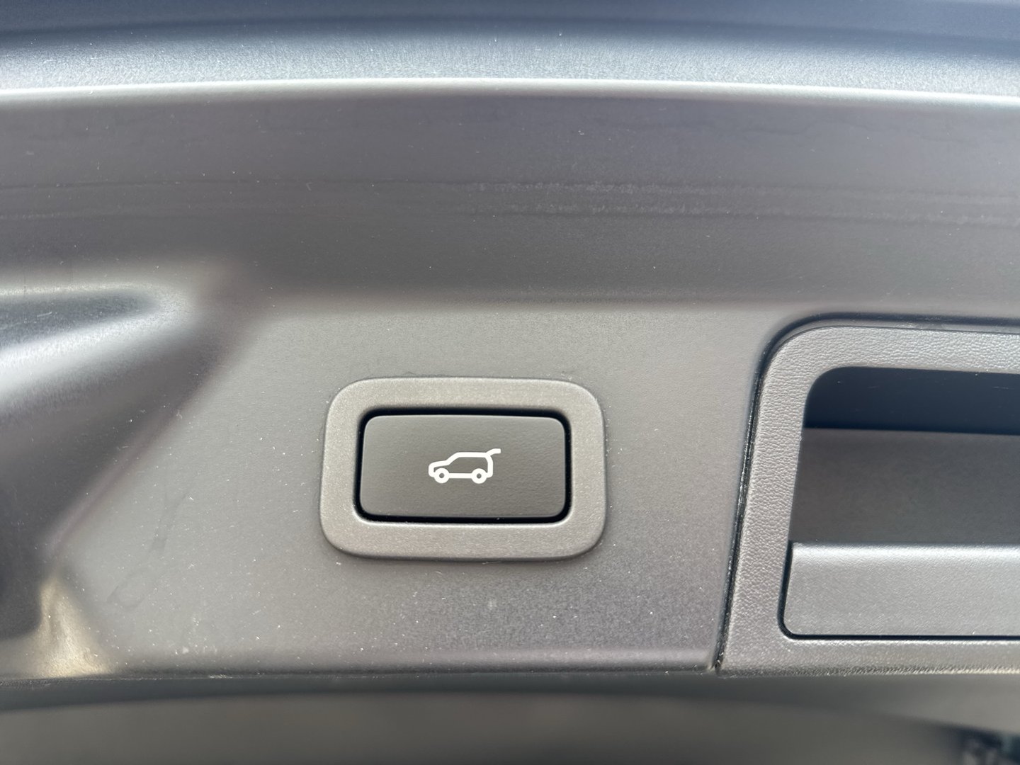 Land Rover Range Rover Velar D240 Allrad S Aut. | Bild 22 von 24