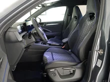 VW Tayron R-Line eHybrid DSG 150kW in Delfingrau Metallic
