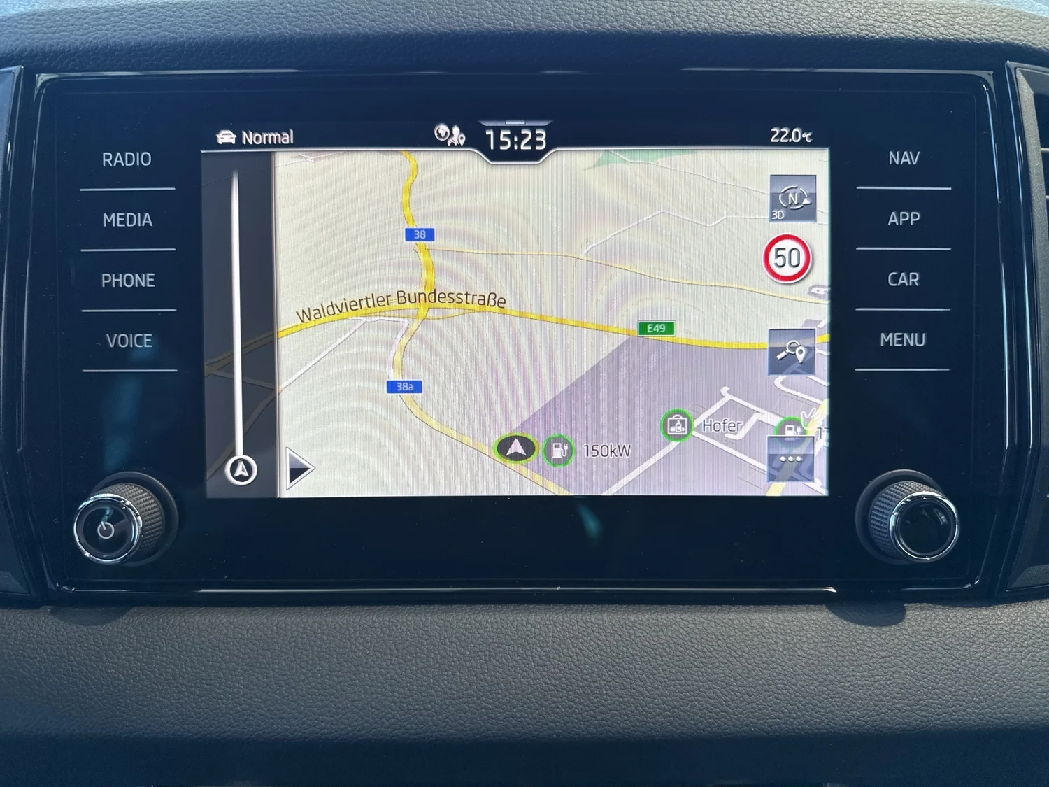 Bild eines Karoq Sportline TSI DSG ACT