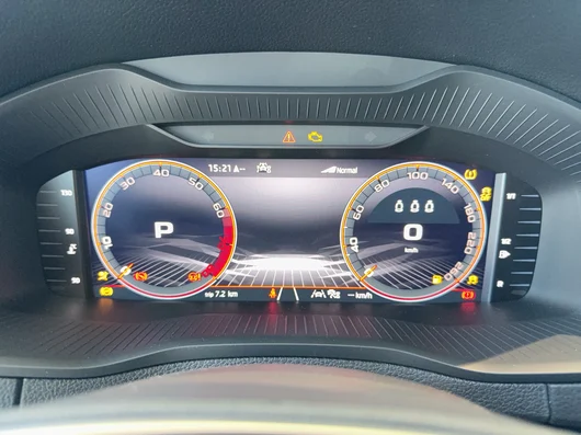Bild eines Karoq Sportline TSI DSG ACT