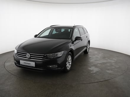 VW Passat Variant Business TDI DSG