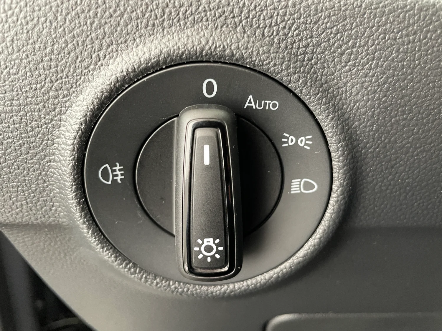 Bild eines VW T-Roc Friends TSI